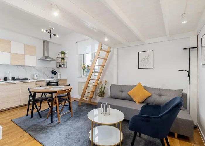 Old Town Chic Studio With Mezzanine